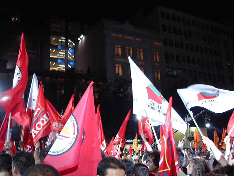 800px-SYRIZA_flags_2007